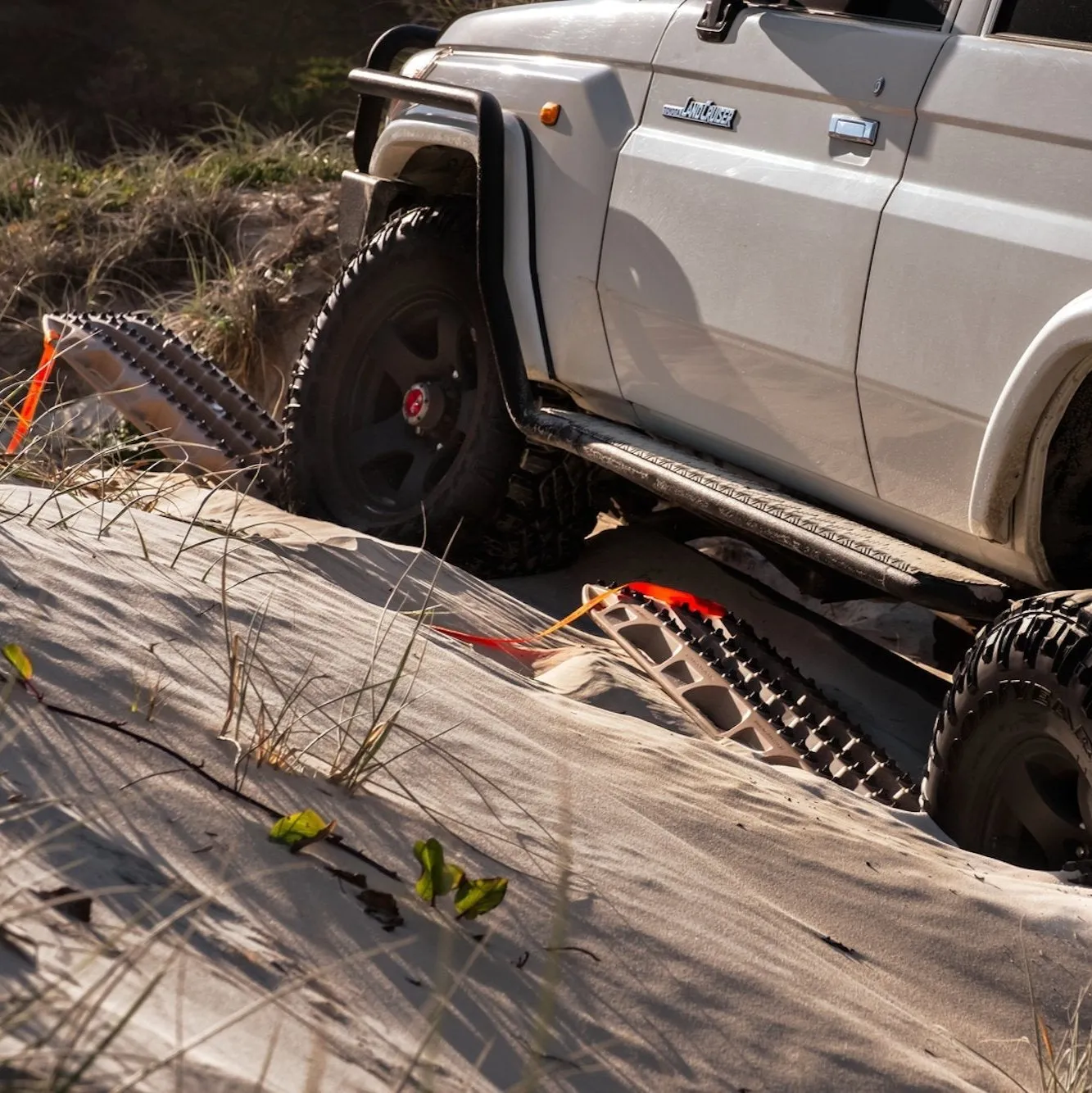 MAXTRAX XTREME Desert Tan Recovery Boards