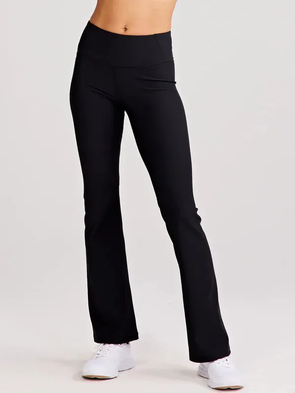 tasc Performance Women's Sculptive Rib Pocket Flare Pant in Black